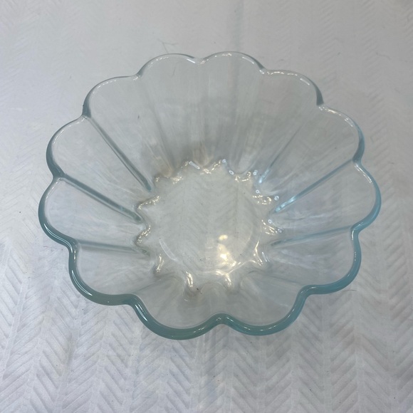 Vintage Pyrex 20 cm bowl made in France (T118). - Picture 3 of 7